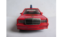 модель 1/36 пожарный Mercedes Benz 190E EVO2 W201 Feuerwehr металл металл Мерседес 1:36 Mercedes-Benz Мерседес MB пожарная, масштабная модель, scale35