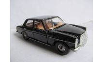 модель 1/36 Mercedes Benz 240D W115 металл металл Corgi Britain Мерседес 1:36 Mercedes-Benz Мерседес MB, масштабная модель, scale35