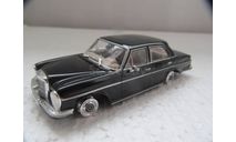 модель 1/43 Mercedes Benz 250SE James Bond Octopussy Universal Hobbies металл 1:43 Mercedes-Benz Мерседес MB, масштабная модель, scale43