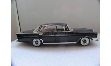 модель 1/18 Mercedes Benz 300SE W111 Revell металл Мерседес 1:18 MB, масштабная модель, Mercedes-Benz, scale18