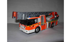 1/43 пожарный MB Mercedes Benz Econic Metz L32 ’Düsseldorf’ пожарная лестница/fire ladder Wiking металл без коробки 1:43 Mercedes-Benz Мерседес