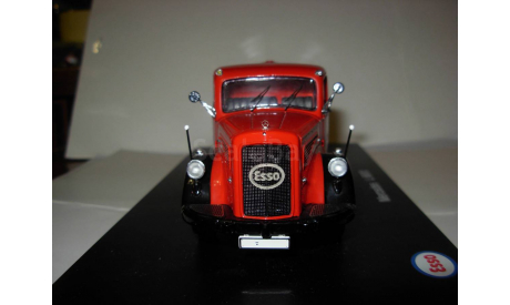 модель 1/43 цистерна Mercedes-Benz L6600 Esso Schuco металл грузовик 1:43  Mercedes Benz, масштабная модель, scale43