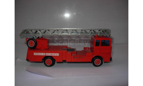 модель 1/50 пожарная лестница Mercedes Benz LP1418/46 Solido Tuner Gam France металл 1:50 пожарная Mercedes-Benz Мерседес MB пожарный, масштабная модель, scale50