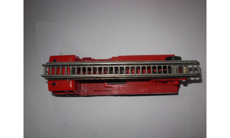модель 1/50 пожарная лестница Mercedes Benz LP1418/46 Solido Tuner Gam France металл 1:50 пожарная Mercedes-Benz Мерседес MB пожарный, масштабная модель, scale50