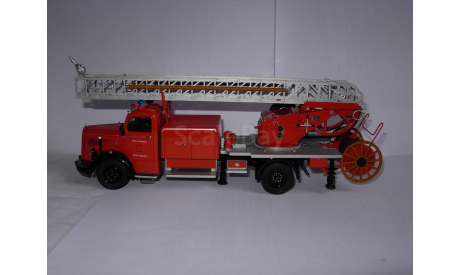 модель 1/43 пожарный лестница Mercedes Benz MB L6600 Schuco металл грузовик, масштабная модель, Mercedes-Benz, scale43