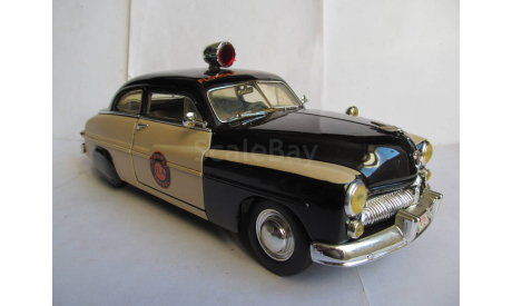 модель 1/18 полицейский Mercury 1949 Florida Highway Patrol Police ERTL металл 1:18 полиция, масштабная модель, ERTL (Auto World), scale18