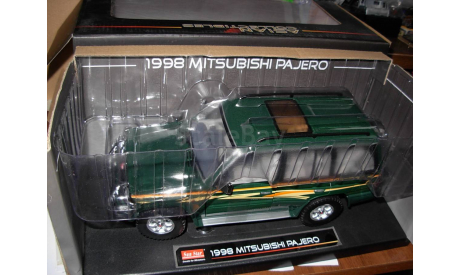 модель 1/18 Mitsubishi Pajero 1998 Sun Star металл, масштабная модель, 1:18, Sunstar