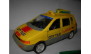 1/24 модель минивен такси Mitsubishi RVR Sports Gear Taxi Sunnyside металл 1:24, масштабная модель, scale24