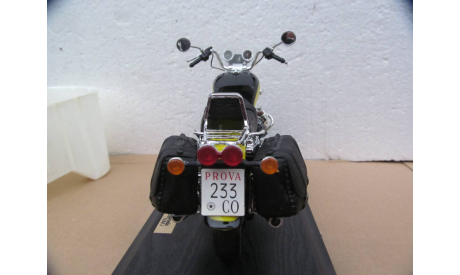 1/10 модель мотоцикл Moto Guzzi 1994 Maisto металл 1:10, масштабная модель мотоцикла, scale10