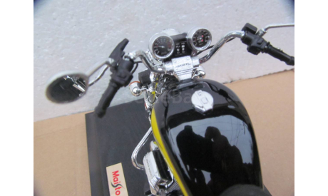 1/10 модель мотоцикл Moto Guzzi 1994 Maisto металл 1:10, масштабная модель мотоцикла, scale10
