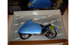 1/10 модель гоночный мотоцикл NSU Rennmax Blauwal 120 1954 Schuco металл 1:10