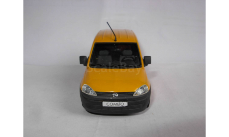 модель 1/43 фургон Opel Combo Minichamps металл, масштабная модель, scale43