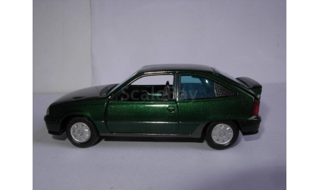 модель 1/43 Opel Kadett GSi Gama Germany металл, масштабная модель, scale43