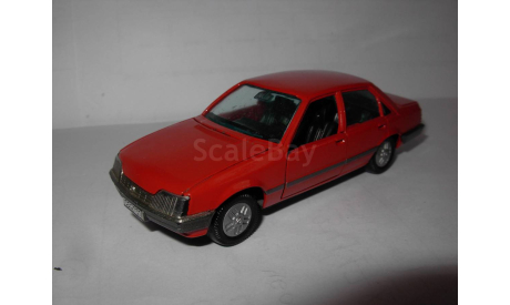 модель 1/43 Opel Rekord E2 facelift 1982 седан Gama -Mini Western Germany металл Record, масштабная модель, scale43