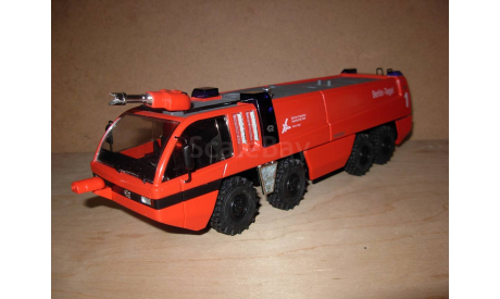 модель  1/43 пожарный аэродромный Panther Rosenbauer 8x8 Cursor металл 1:43 пожарная, масштабная модель, scale43