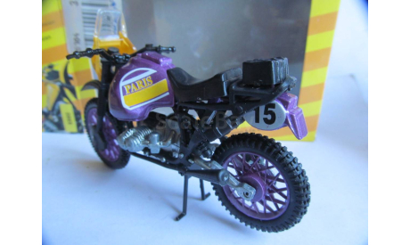 1/18 модель мотоцикл  BMW (?) Paris Rally №15 металл 1:18, масштабная модель мотоцикла, Maisto