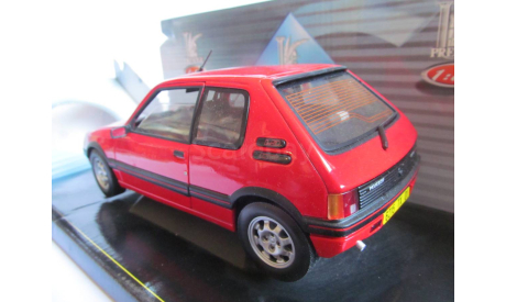 модель 1/18 Peugeot 205 GTI 1990 Solido Prestige металл 1:18, масштабная модель, scale18