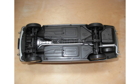 модель 1/18 Peugeot 404 1965 Norev металл 1:18, масштабная модель