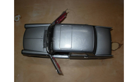 модель 1/18 Peugeot 404 1965 Norev металл 1:18, масштабная модель