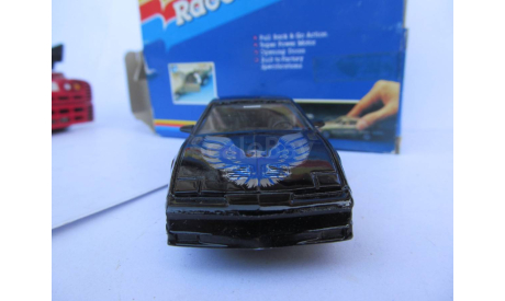 модель 1/43 Pontiac Firebird чёрный 3-rd generation Pull Back металл 1:43, масштабная модель, Welly, scale43