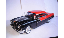 модель 1/18 Pontiac Star Chief 1955 Sun Star Platinum Collection металл 1:18