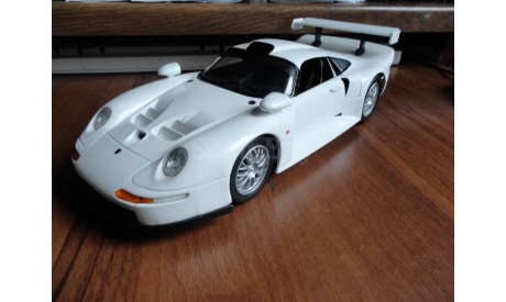 модель 1/18 Porsche 911 GT1 (993) Anson металл, масштабная модель, 1:18