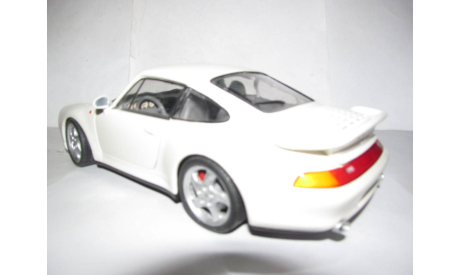 модель 1/18 Porsche 911 (993) Turbo UT MODELS металл 1:18, масштабная модель, scale18
