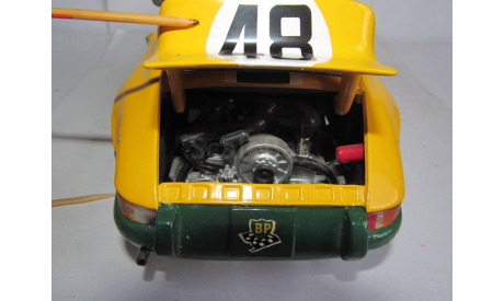 модель 1/18 Porsche 911 Carrera RS 2,7l 1973 #48 Universal Hobbies Jouef Evolution металл 1:18 UH, масштабная модель, Universal Hobbies /Jouef Evolution, scale18