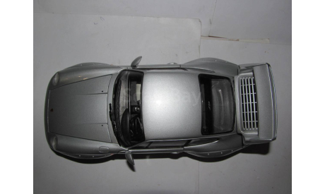 модель 1/18 Porsche 911 GT2 993 UT MODELS металл 1:18 911GT2, масштабная модель, scale18