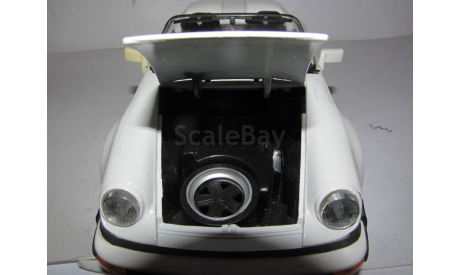 модель 1:18  Porsche 911 Speedster 1989 Maisto 1/18, масштабная модель, scale18