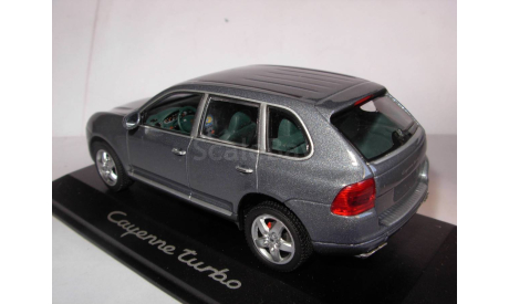 модель 1/43 Porsche Cayenne Turbo Minichamps металл 1:43, масштабная модель, scale43