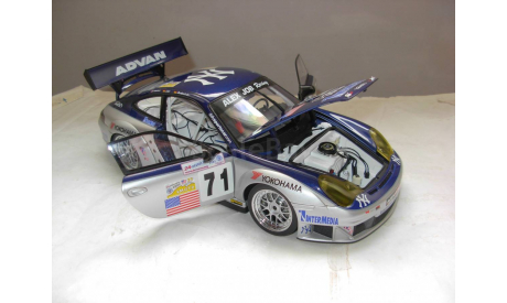 модель 1/18 гоночный Porsche 911 GT3 RSR 996 ALMS 2005 Alex Job Nr. 71 Autoart металл 1:18, масштабная модель, scale18