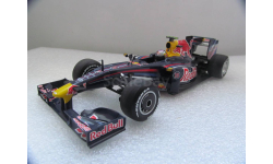 модель F1 Формула 1 1/18 Red Bull RB5 2009 #15 Fettel Minichamps / Paul’s Model Art металл 1:18