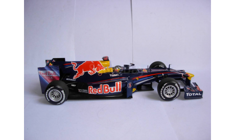модель F1 Формула 1 1/18 Red Bull RB5 2009 #5 Fettel Minichamps / Paul’s Model Art металл 1:18, масштабная модель, scale18, Sauber