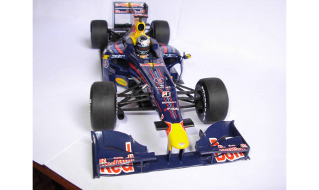 модель F1 Формула 1 1/18 Red Bull RB5 2009 #5 Fettel Minichamps / Paul’s Model Art металл 1:18, масштабная модель, scale18, Sauber