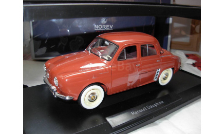 модель 1/18 Renault Dauphine 1958 Norev металл 1:18, масштабная модель, scale18