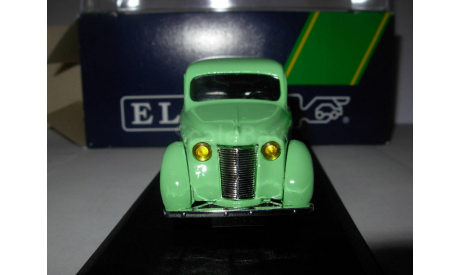 модель Renault  Juvaquatre Fourgonette Vitree универсал Eligor France 1/43 металл  1:43, масштабная модель, scale43