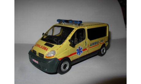 модель 1/43 медицинский Renault Trafic Ambulance Скорая помощь Hongwell металл 1:43, масштабная модель, scale43, Bauer/Cararama/Hongwell