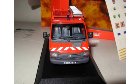 модель  1/43 пожарный фургон Renault Trafic Norev металл 1:43 пожарная, масштабная модель, scale43