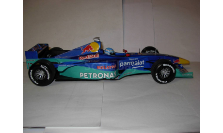 модель F1 Формула 1 1/18 Sauber Red Bull Petronas C18 launch version 2000 #17 Mika Salo Minichamps / Paul’s Model Art металл 1:18, масштабная модель, scale18