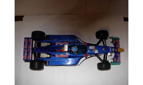 модель F1 Формула 1 1/18 Sauber Red Bull Petronas C18 launch version 2000 #17 Mika Salo Minichamps / Paul’s Model Art металл 1:18, масштабная модель, scale18