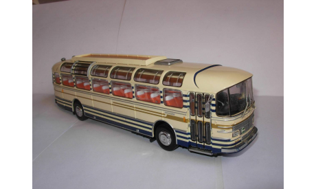 модель автобус 1/43 Saviem S53M Excursion Norev металл 1:43, масштабная модель
