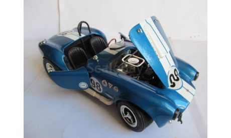 модель 1/18 гоночная Shelby Cobra 427 #98 ERTL металл 1:18, масштабная модель, scale18