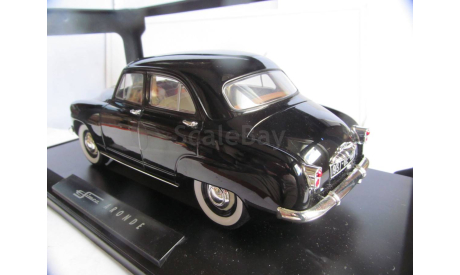 модель 1/18 Simca Aronde 1953 Norev металл  1:18, масштабная модель