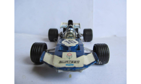 модель F1 Формула-1 1/36 Surtees TS 9 F1 #16 1971-72 Brooke Bond Oxo Racing/Rob Walker Team Corgi Britain металл 1:36 T.S.9 F.1, масштабная модель, scale32, Polistil, Matra