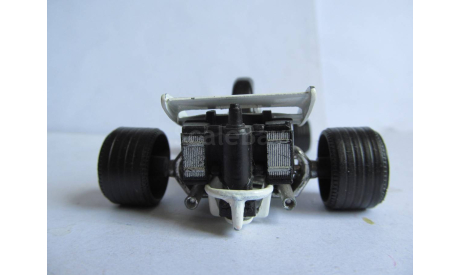 модель F1 Формула-1 1/36 Surtees TS 9 F1 #16 1971-72 Brooke Bond Oxo Racing/Rob Walker Team Corgi Britain металл 1:36 T.S.9 F.1, масштабная модель, scale32, Polistil, Matra