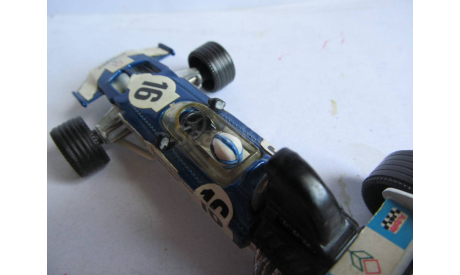 модель F1 Формула-1 1/36 Surtees TS 9 F1 #16 1971-72 Brooke Bond Oxo Racing/Rob Walker Team Corgi Britain металл 1:36 T.S.9 F.1, масштабная модель, scale32, Polistil, Matra
