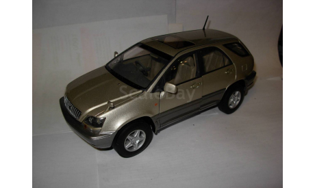 Раритетная модель 1/18 Toyota Harrier Autoart металл джип 4x4 1:18, масштабная модель, scale18