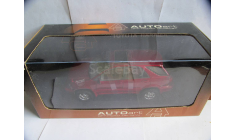 модель 1/18 внедорожник Toyota Harrier Autoart металл 1:18, масштабная модель, scale18