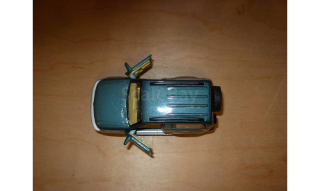 модель 1/43 Toyota Landcruiser Land Cruiser Cararama металл 1:43, масштабная модель, scale43, Bauer/Cararama/Hongwell